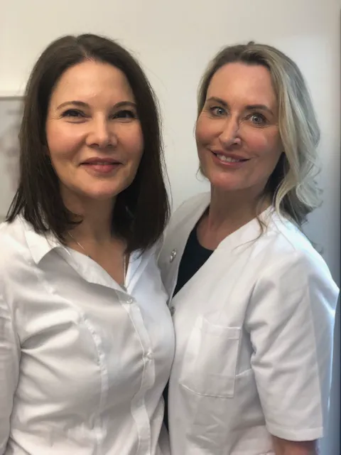 Helene Holmgren og Ann Schmidt Holleufer, teamet bag Klinik AnnSigt