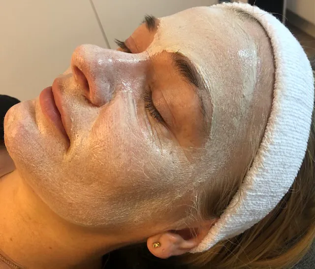 iS Clinical Fire & Ice behandling